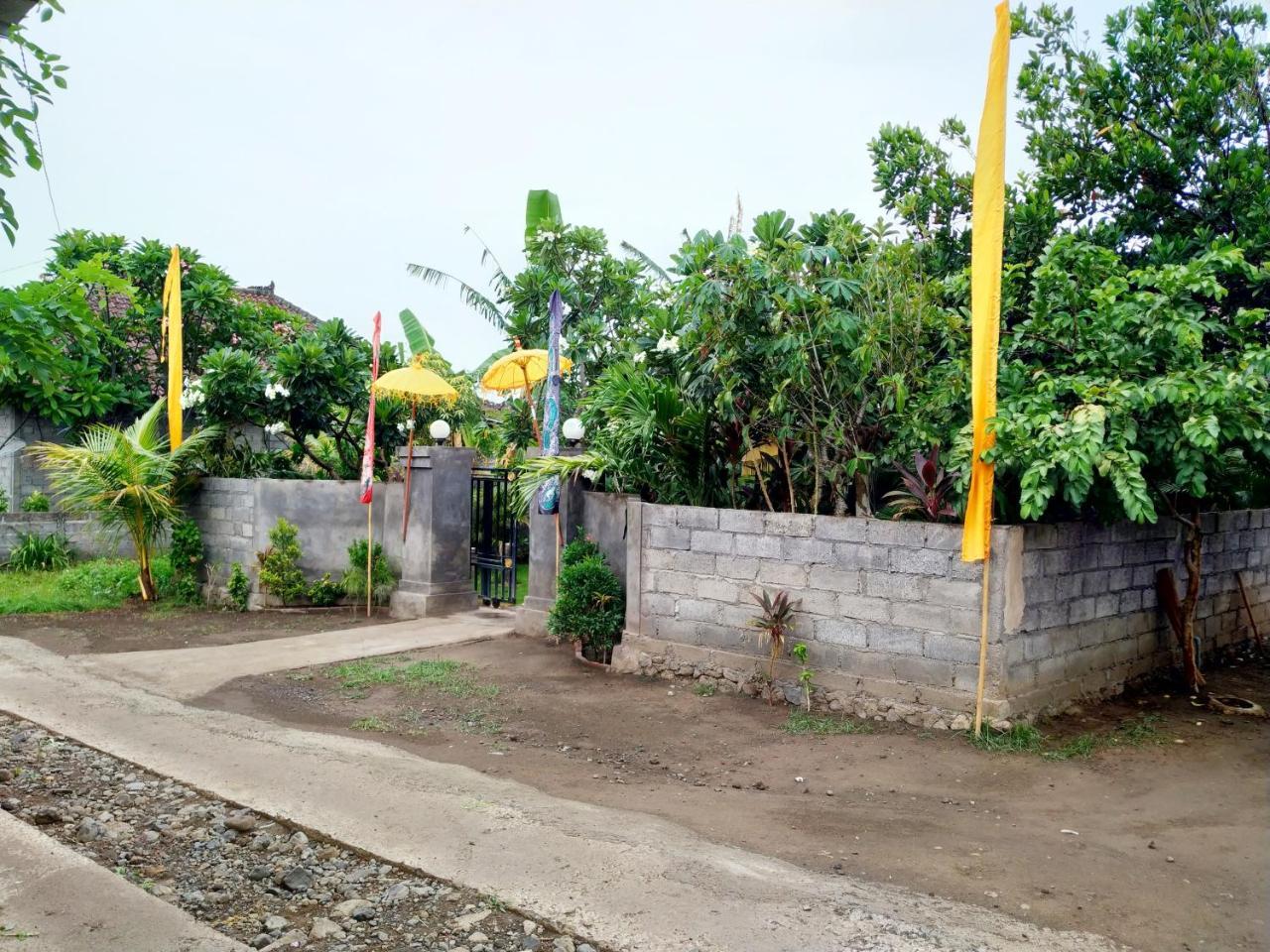 Angga Guest House Pemuteran Exteriör bild