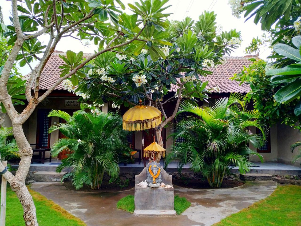 Angga Guest House Pemuteran Exteriör bild